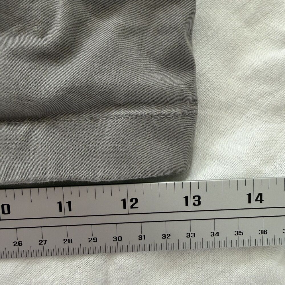 chubbies gray 5.5” stretch chino shorts men’s xxl casual preppy

condition: good - Picture 7 of 7